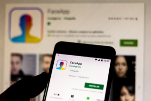 Aplicaciones para dispositivos móviles – FaceApp