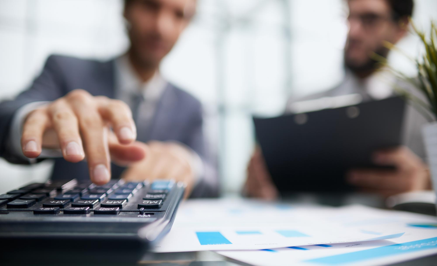 Novedades Fiscales y Laborales 2026.
