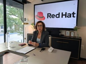 España va por delante en adopción de IA, pero tiene menos gobernanza y visibilidad, según Red Hat